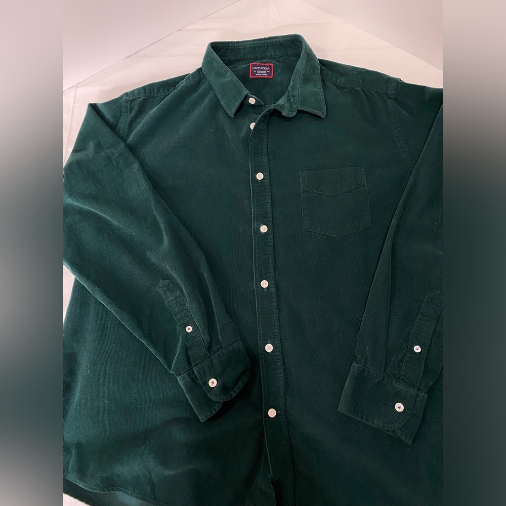 UNTUCKit Pinwhale corduroy shirt